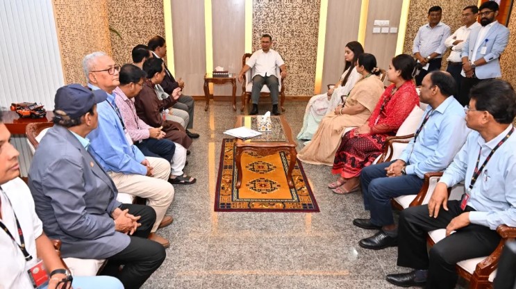 ধর্ম-বর্ণ যেন নাগরিকের অধিকার ও সুযোগের বাধা না হয়: প্রধানমন্ত্রী তারেক রহমান