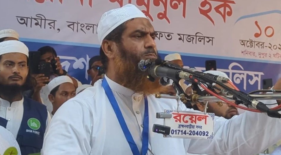 জুলাইয়ের শহীদদের রক্তের সঙ্গে বিএনপি বেইমানি করেছে: আল্লামা মামুনুল হক