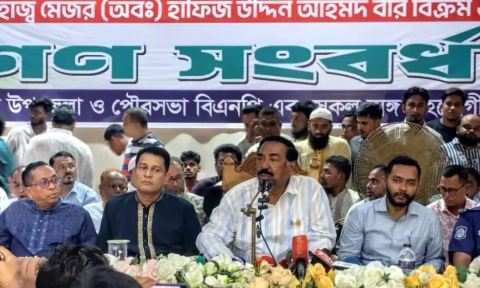 ইশরাকের উদ্যোগ ভালো হলেও হাতে অস্ত্র নেওয়া ঠিক হয়নি: ভোলায় স্পিকার মেজর হাফিজ