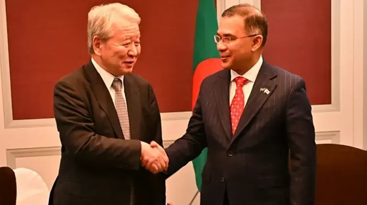 জাপানে প্রধানমন্ত্রী তারেক রহমানের সঙ্গে জাইকা প্রেসিডেন্টের সৌজন্য সাক্ষাৎ