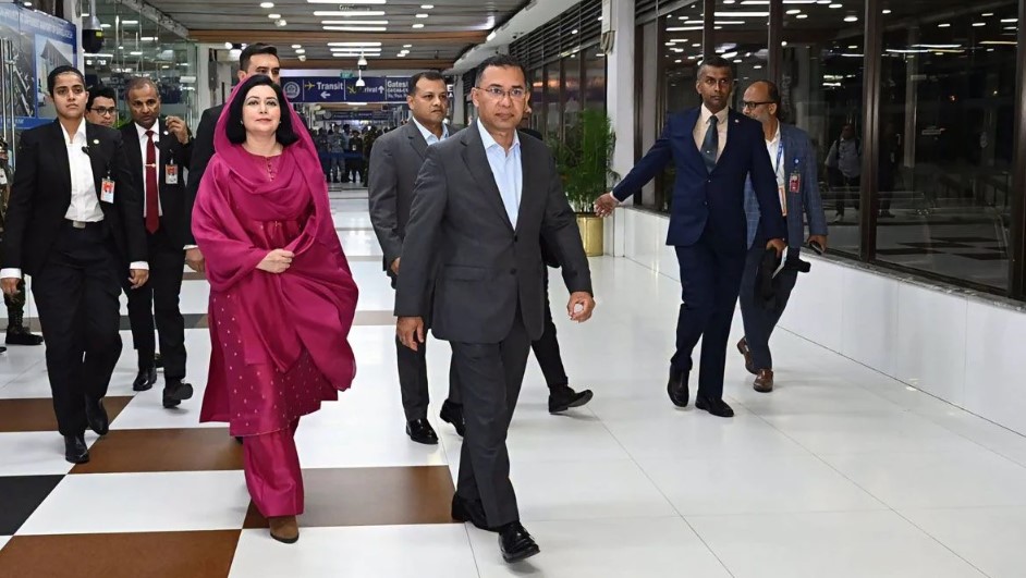 জাপান সফর শেষে ফেরার পথে প্রধানমন্ত্রীর ফ্লাইটে যান্ত্রিক ত্রুটি