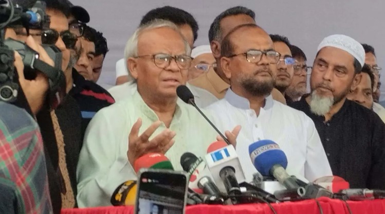 আইন না মেনে গায়ের জোরে জুলাই সনদ বাস্তবায়ন করতে চায় বিরোধী দল: রিজভী