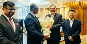 ঢাকায় চীনের বাণিজ্যমন্ত্রী, সঙ্গে ২৫০ বিনিয়োগকারী