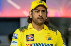 মহেন্দ্র সিং ধোনিকে 'পকেটমার' বললেন কোচ রবি শাস্ত্রী কিন্তু কেন?