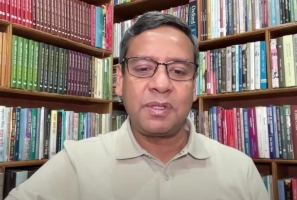 ড. ইউনূসকে নিয়ে যা বললেন গোলাম মাওলা রনি
