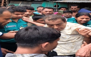 খুলনায় আ.লীগ নেতা লিয়াকতকে গণধোলাই
