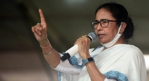 বাংলাদেশে পুশ-ইন নিয়ে মমতার তীব্র নিন্দা
