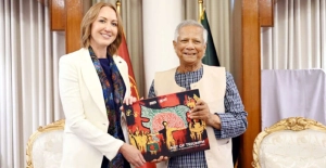 ‘জুলাই সনদ’ দিয়ে নতুন রাজনৈতিক দিগন্তের ইঙ্গিত দিলেন ড. ইউনূস