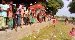 গাইবান্ধায় করতোয়া এক্সপ্রেসের নিচে কাটা পড়ে যুবকের মৃত্যু