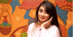 মাতৃত্বে স্বাগতা: ডাক্তারদের ‘না’ করে থাইল্যান্ডে নতুন লড়াই