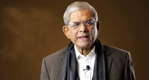 দখল-চাঁদাবাজিতে জড়ালে আপনিও আওয়ামী লীগ: ফখরুলের সতর্ক বার্তা