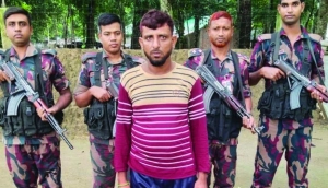 ঝিনাইদহ সীমান্তে ভারতীয় নাগরিক আটক