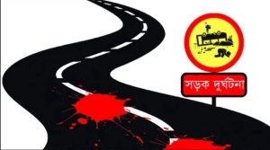 খুলনায় দুর্ঘটনার কবলে ইঞ্জিনচালিত রিকশা, নিহত ১