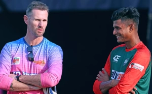 তরুণ নাহিদ রানার ওপর চাপ বাড়ছে, পাশে থাকতে চান কোচ শন টেইট