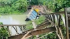 ব্রিজ ভাঙে, যাত্রা থামে—পিরোজপুরে ঝুঁকির সড়কপথ