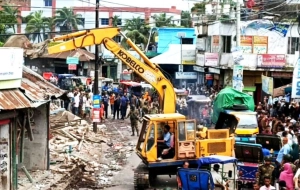 হাজিরহাট বাজারে দখলদারদের বিরুদ্ধে বড় পদক্ষেপ!
