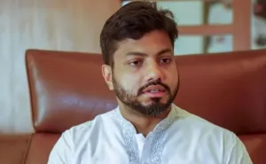 পরিচ্ছন্নতাকর্মীদের পাশে দাঁড়ানোর প্রতিশ্রুতি দিলেন ইশরাক হোসেন