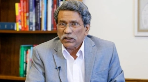 ঐকমত্য প্রতিষ্ঠা নয়, সমঝোতার জায়গায় পৌঁছাতে চায় কমিশন: আলী রীয়াজ