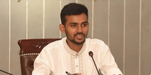 জুলাই অনিবার্য হয়েছিল গণমাধ্যম নিপীড়নের কারণেই: উপদেষ্টা আসিফ মাহমুদ