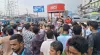 গোপালগঞ্জে হামলার প্রতিবাদে বরিশালে শিক্ষার্থীদের সড়ক অবরোধ
