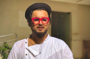 আবার আটক গায়ক নোবেল