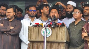 ‘নির্বাচনের আগে সংস্কার না হলে আন্দোলন চলবে’—সাবধান করলেন নাহিদ ইসলাম