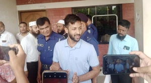 নেত্রকোনায় কিশোরী ধর্ষণ ও আত্মহত্যা মামলার রায়: তিন যুবকের মৃত্যুদণ্ড 