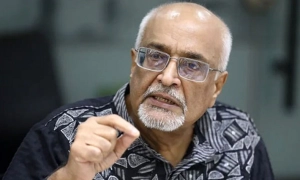 অন্তর্বর্তী সরকারের সময় শেষ, ‘এক্সিট পলিসি’ চান দেবপ্রিয়