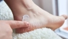 পা ফাটা দূর করুন: ঘরোয়া উপায়ে মসৃণ গোড়ালি পাওয়ার সহজ কৌশল