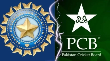 ক্রিকেট বিশ্ব যখন টালমাটাল, তখন ভারতকে নতুন আঘাত দিল পাকিস্তান