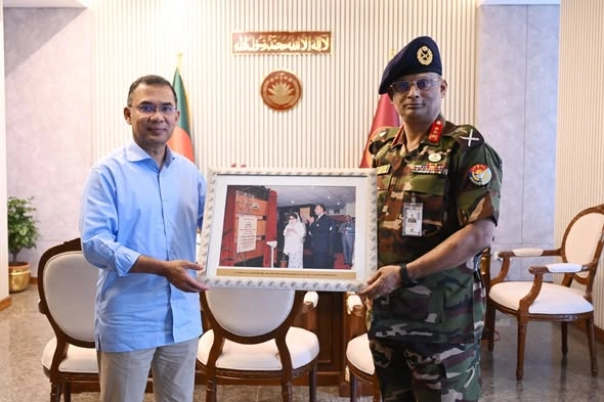 প্রধানমন্ত্রীর সঙ্গে বেপজা চেয়ারম্যানের গুরুত্বপূর্ণ বৈঠক