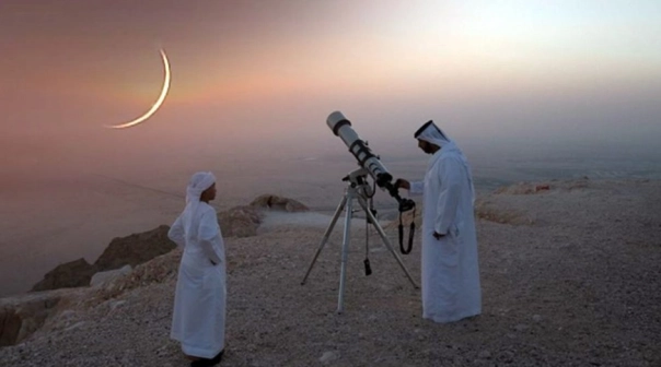 ঈদ কি তবে শুক্রবার? সৌদি আরবের চাঁদ দেখা নিয়ে ধোঁয়াশা কাটল!